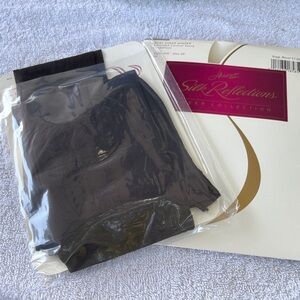 Hanes Silk Reflections Sheer Black Hosiery